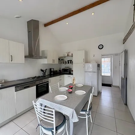 Maison Confortable Centre-ville Avec Jardin, Proche Commerces - Fr-1-323-563