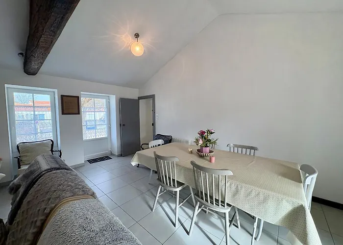 Maison Confortable Centre-ville Avec Jardin, Proche Commerces - Fr-1-323-563 Hébergement de vacances