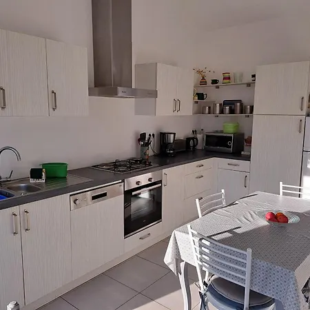 Maison Confortable Centre-Ville Avec Jardin, Proche Commerces - Fr-1-323-563 Saint-Jean-de-Monts