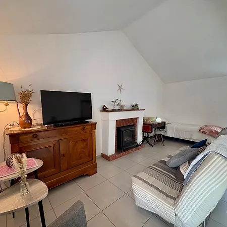 Maison Confortable Centre-ville Avec Jardin, Proche Commerces - Fr-1-323-563 سان جان دي مونت