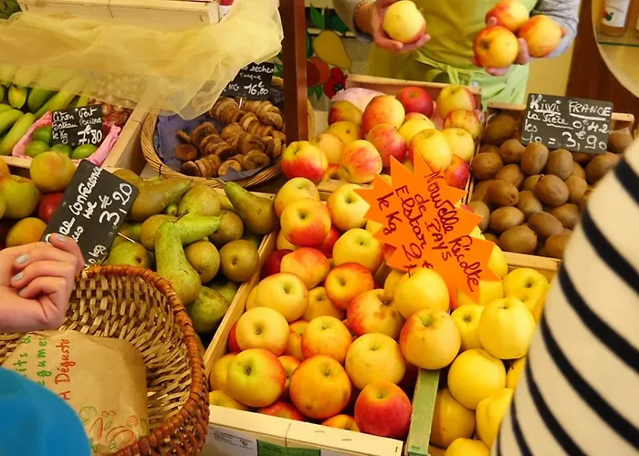 Maison Confortable Centre-ville Avec Jardin, Proche Commerces - Fr-1-323-563 펜션 생장드몽