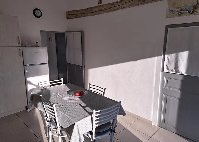 Maison Confortable Centre-ville Avec Jardin, Proche Commerces - Fr-1-323-563 펜션